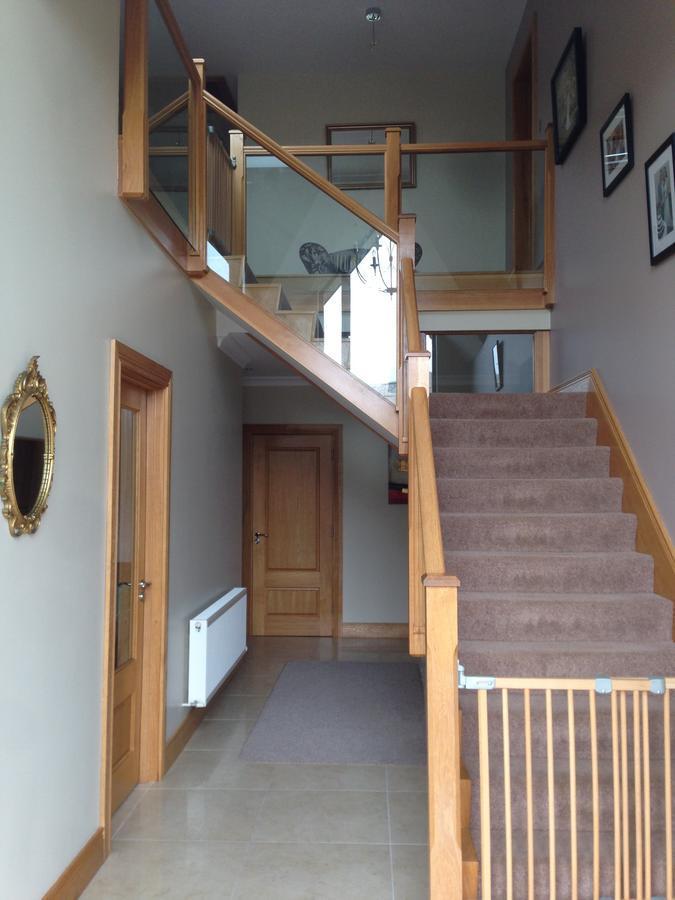 Railway View - Connemara Bed & Breakfast Recess Exterior photo